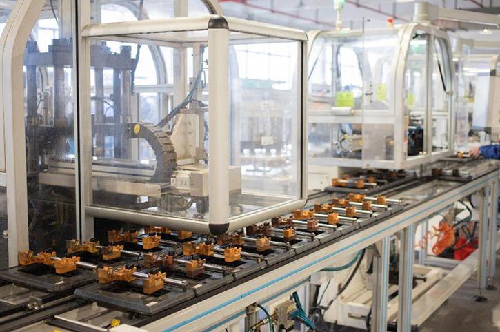 Motor producing center2